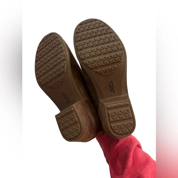 NIB Teva Women’s Anaya Waterproof Leather Booties in size 7.5 - Picture 8 of 9